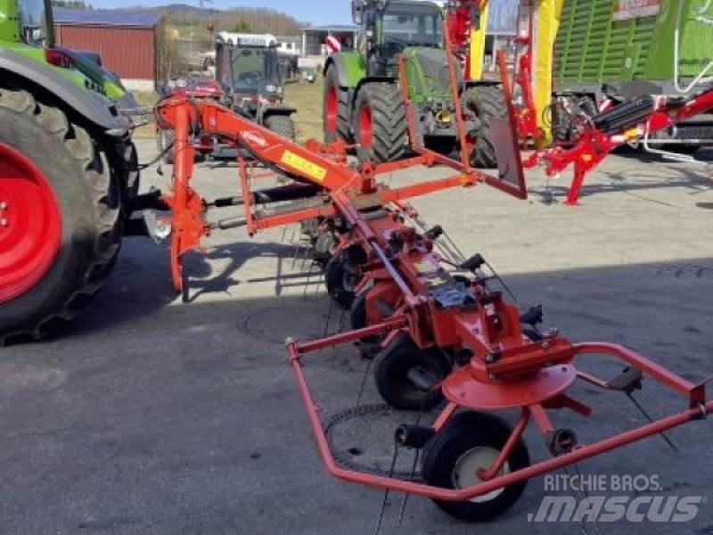 Kuhn GF 7702 Vändare och luftare