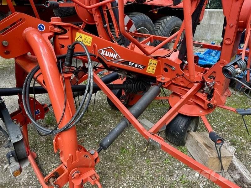 Kuhn GF 8712 Vändare och luftare