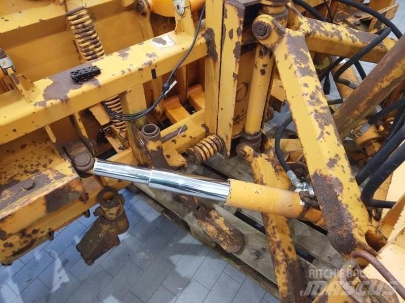 Schmidt KF 3.3 Snöblad och plogar