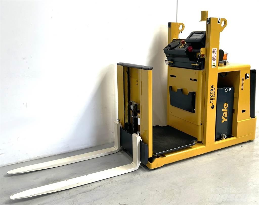 Hyster K1.0L Plocktruck, mediumlyftande