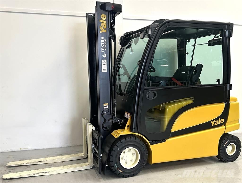 Yale ERP30VL (LWB) Elmotviktstruckar