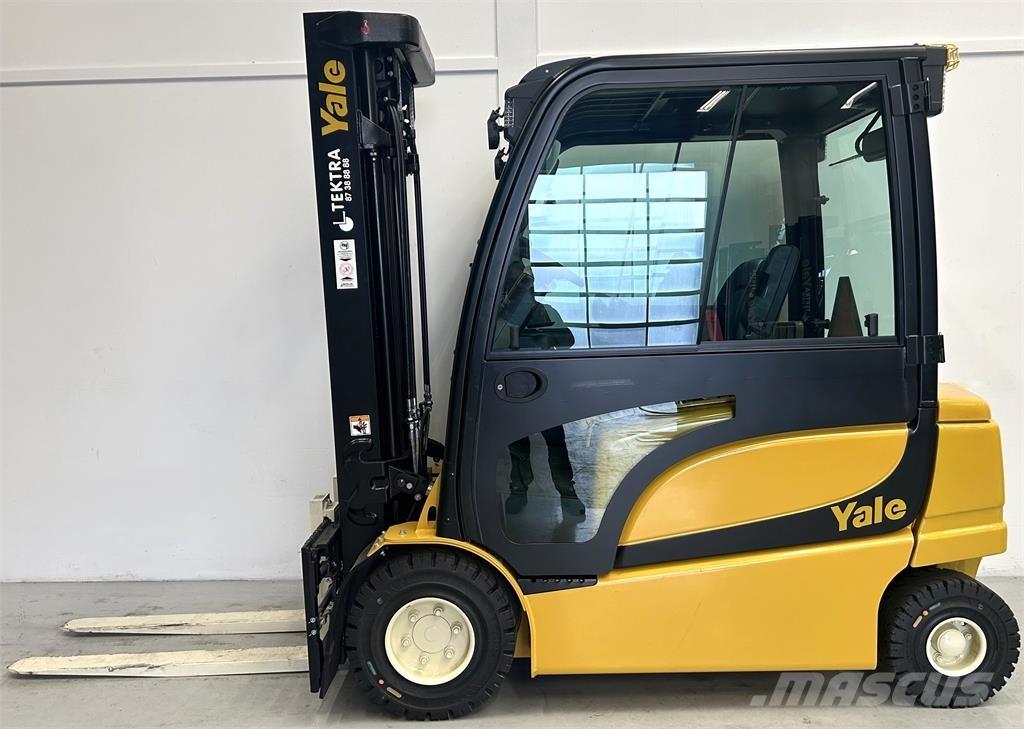 Yale ERP30VL (LWB) Elmotviktstruckar