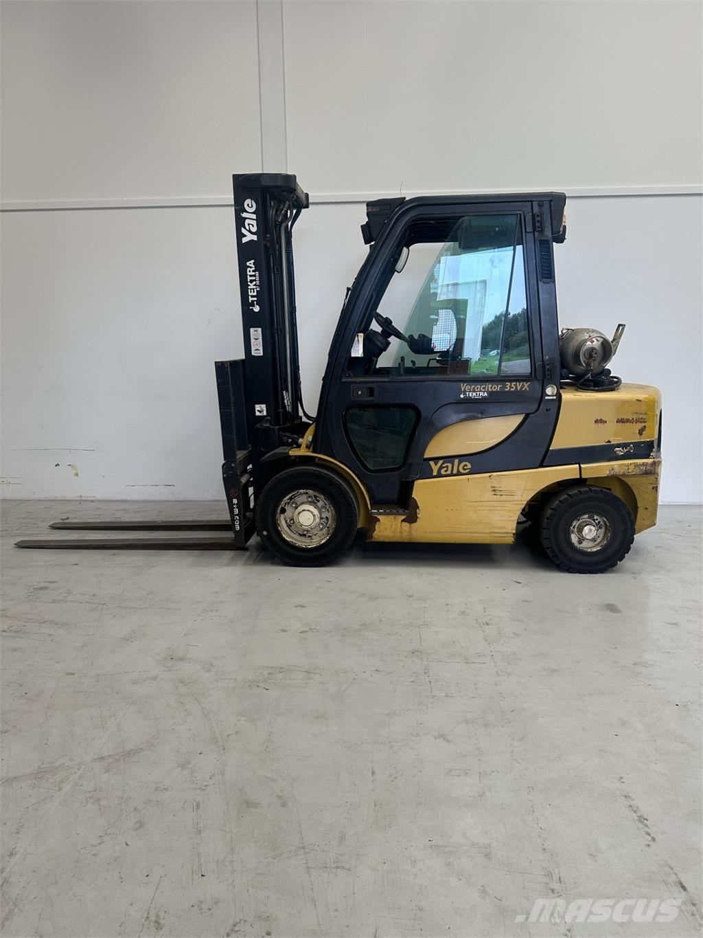 Yale GLP35VX Gasolmotviktstruckar