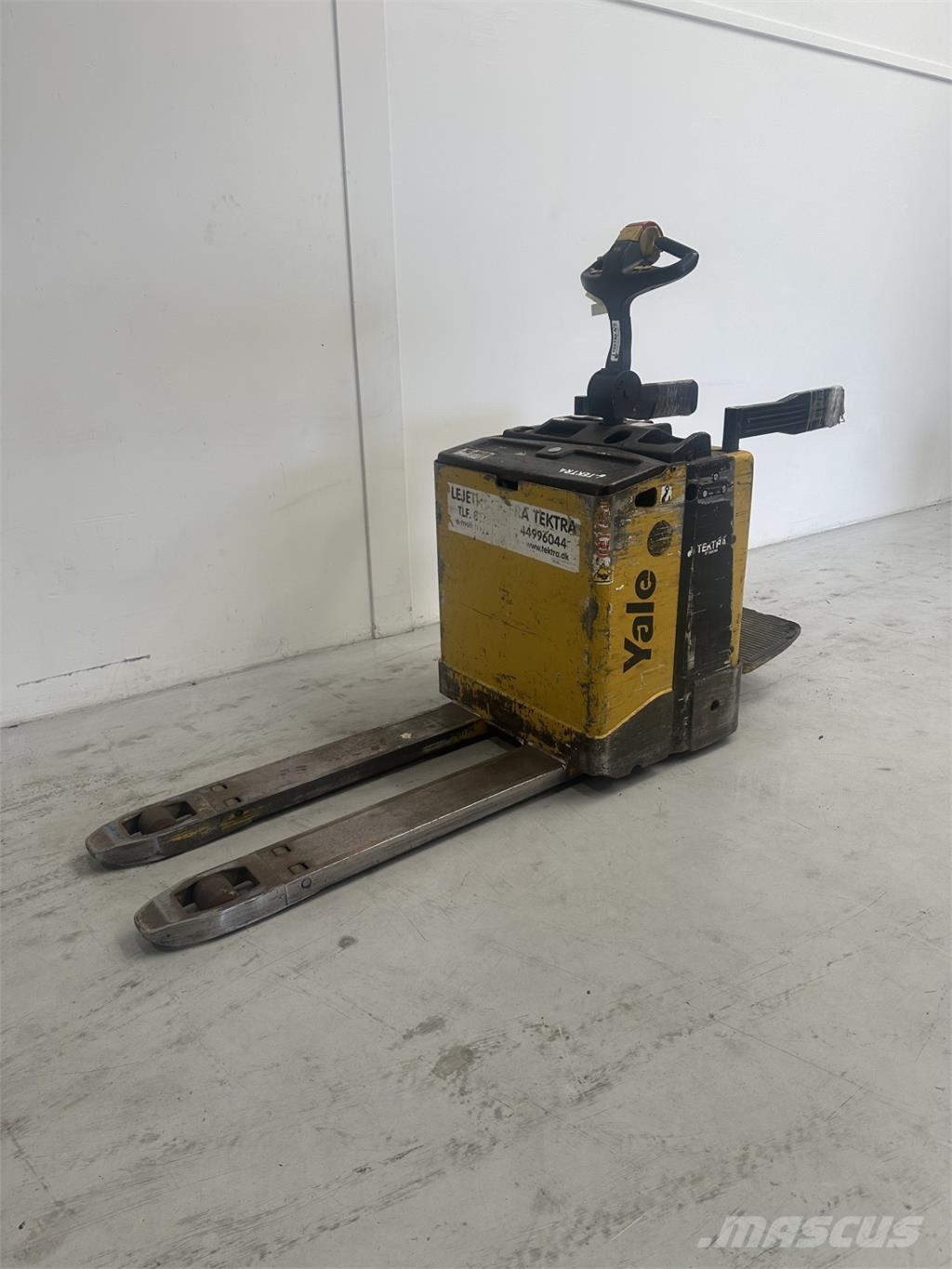 Yale MP20X - 300 AH Låglyftare med plattform