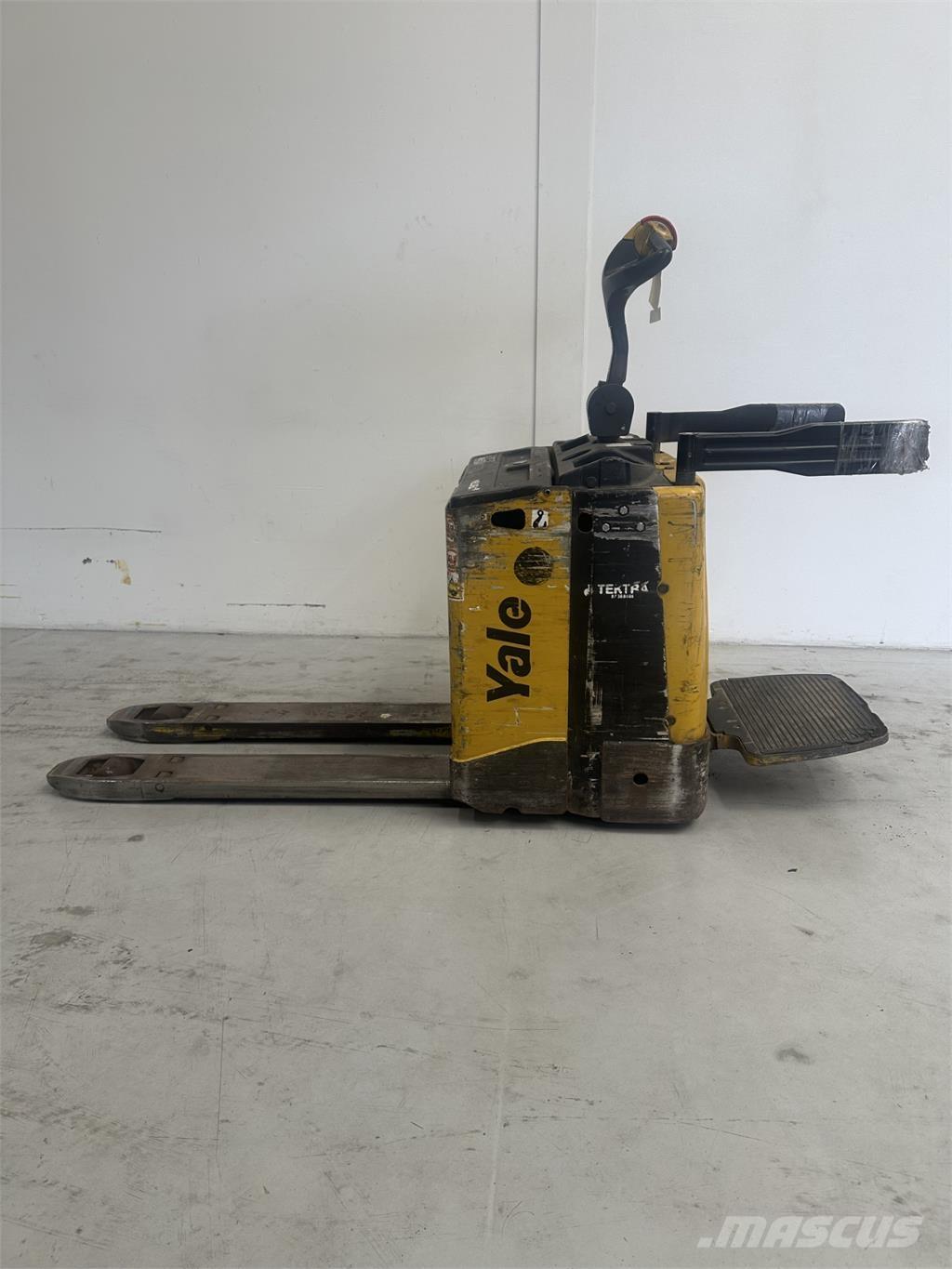 Yale MP20X - 300 AH Låglyftare med plattform