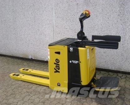 Yale MP20X - 500 AH Låglyftare med plattform