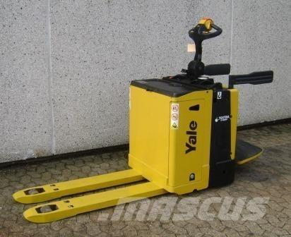 Yale MP20X - 500 AH Låglyftare med plattform