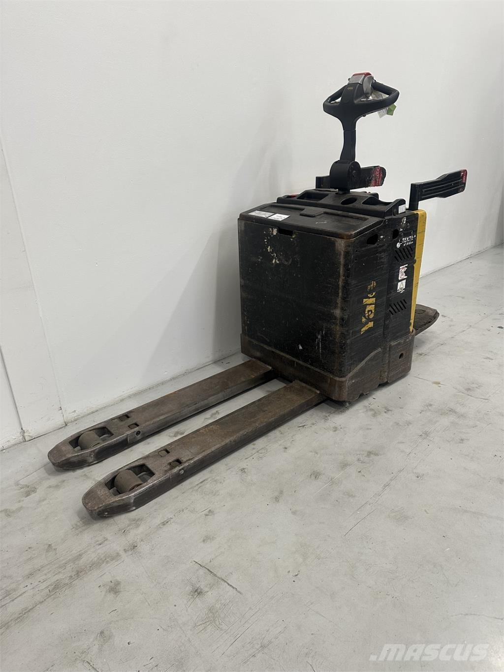 Yale MP20X FBW - 250 AH Låglyftare med plattform