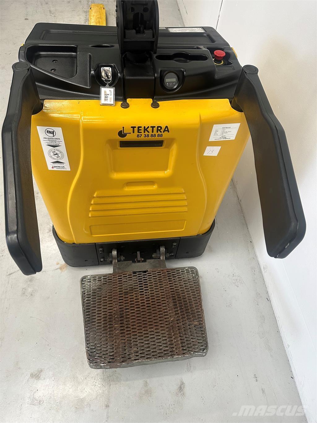 Yale MP20X FBW - 400 AH Låglyftare med plattform