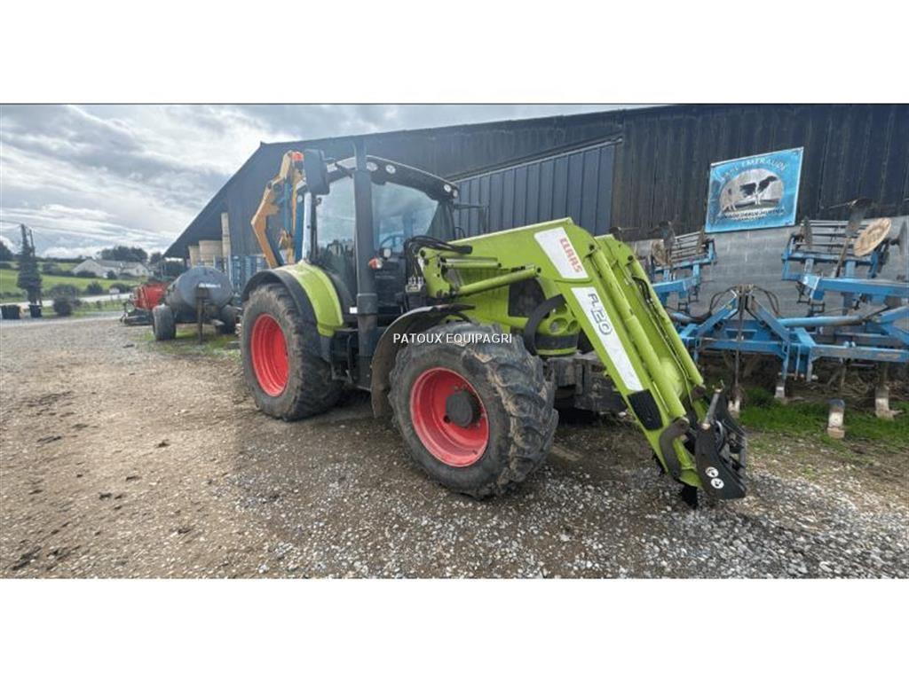 CLAAS ARION640 Traktorer