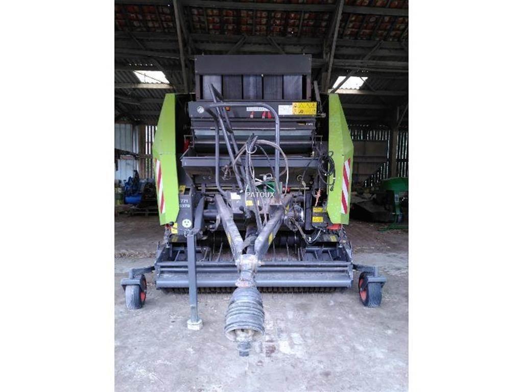 CLAAS VARIANT 370 Rundbalspressar