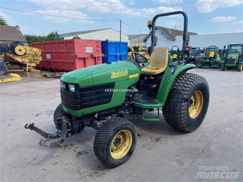 John Deere 4710 Traktorer
