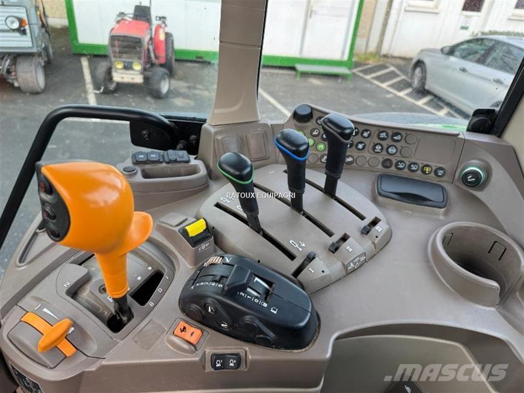 John Deere 6100M Traktorer