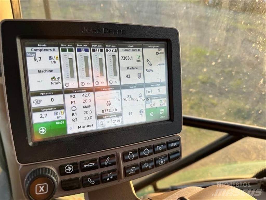 John Deere 6155R Traktorer