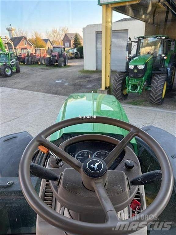 John Deere 6155R Traktorer