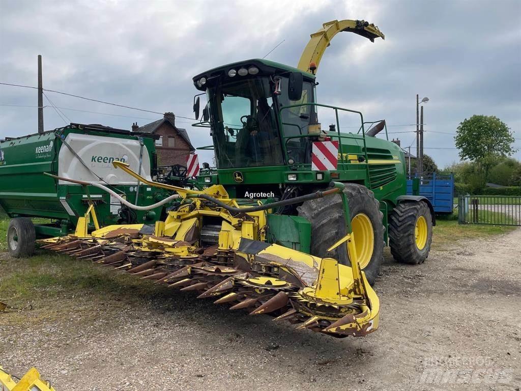 John Deere 7450 Fälthackar