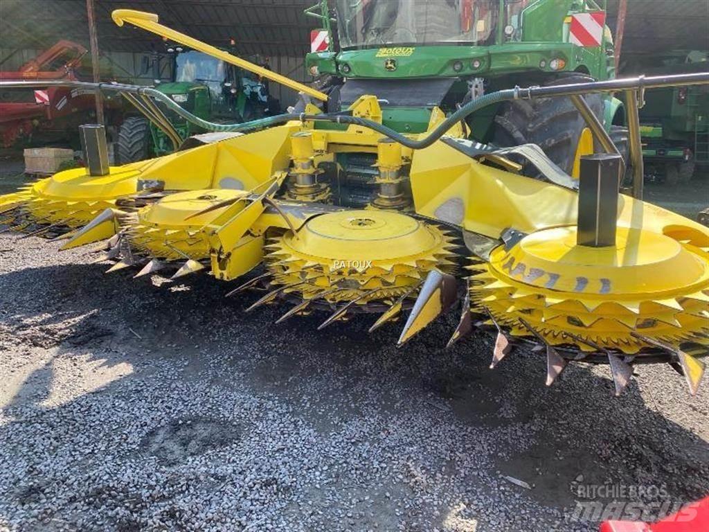 John Deere 8400 Fälthackar