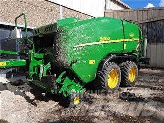 John Deere C441R Inplastare