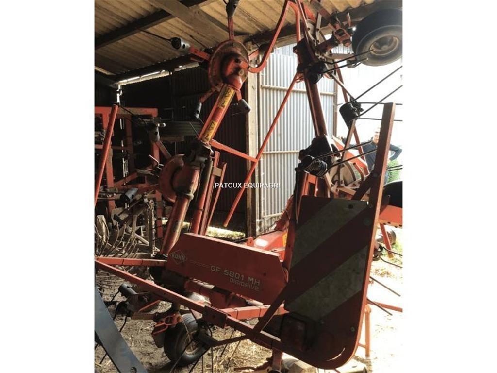 Kuhn GF5801 Vändare och luftare