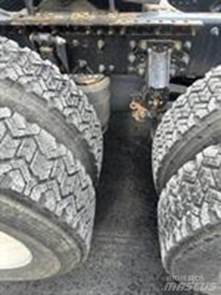 Mack AN64T Dragbilar