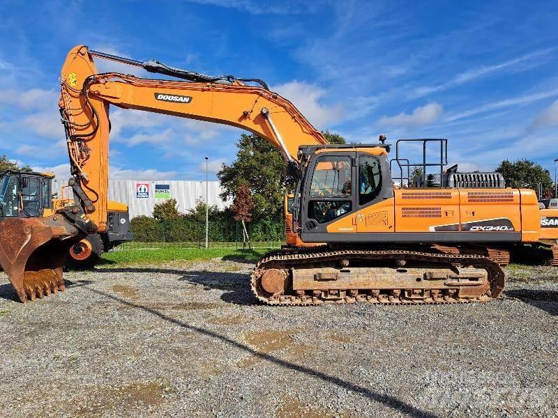 Doosan DX340LC5 Bandgrävare