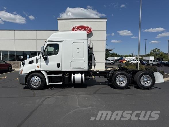 Freightliner CASCADIA 116 Dragbilar