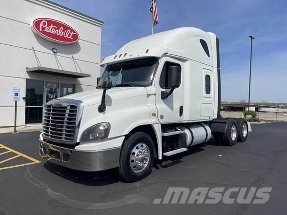 Freightliner CASCADIA 116 Dragbilar