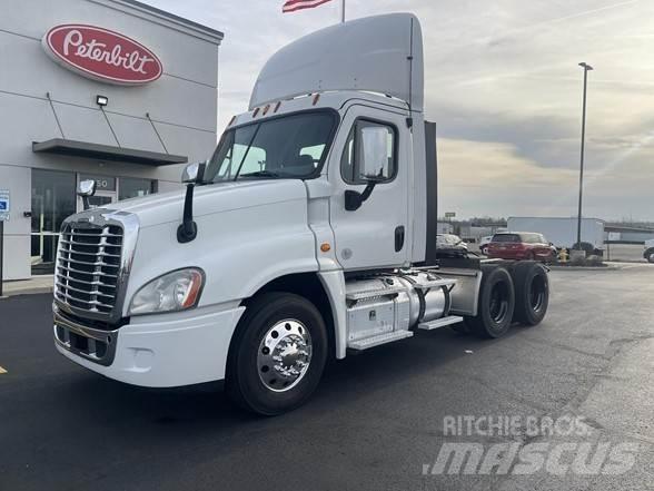 Freightliner CASCADIA 125 Dragbilar