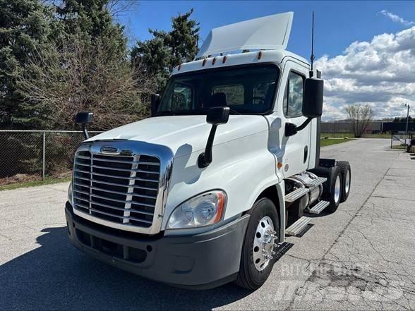 Freightliner CASCADIA 125 Dragbilar