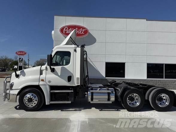 Freightliner CASCADIA 125 Dragbilar