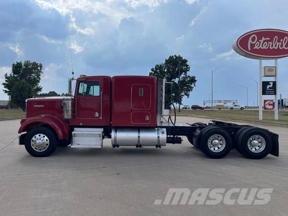 Kenworth W900B Dragbilar