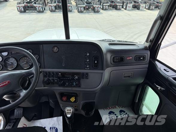 Peterbilt 367 Dragbilar