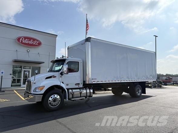 Peterbilt 536 Skåpbilar