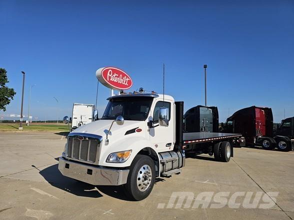 Peterbilt 536 Flakbilar