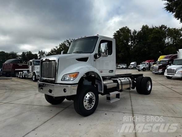 Peterbilt 548 Chassier