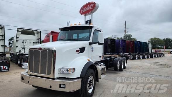 Peterbilt 567 Chassier