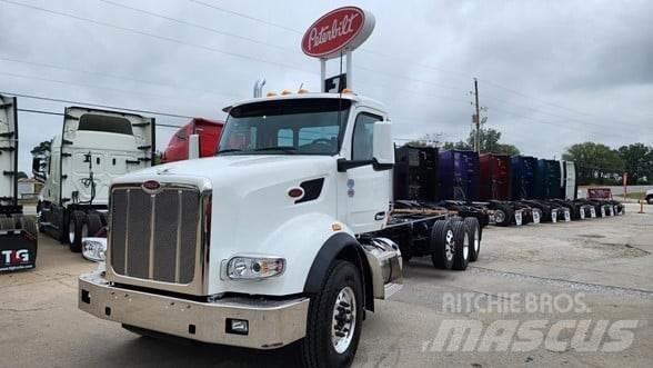 Peterbilt 567 Chassier