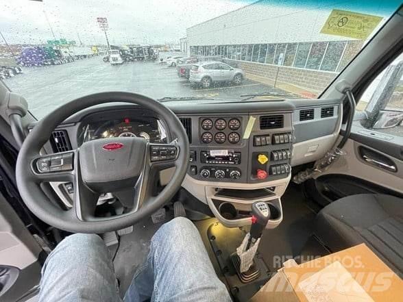 Peterbilt 567 Dragbilar