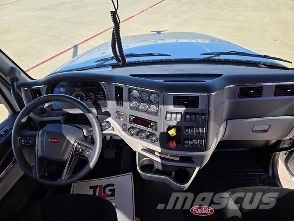 Peterbilt 567 Dragbilar