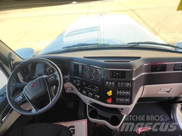 Peterbilt 589 Dragbilar