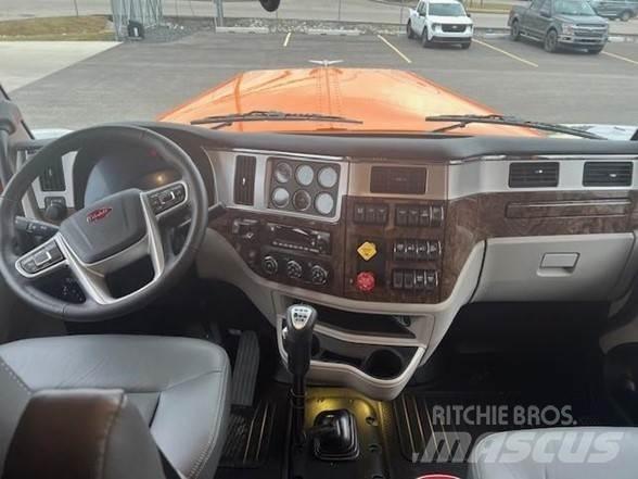 Peterbilt 589 Dragbilar