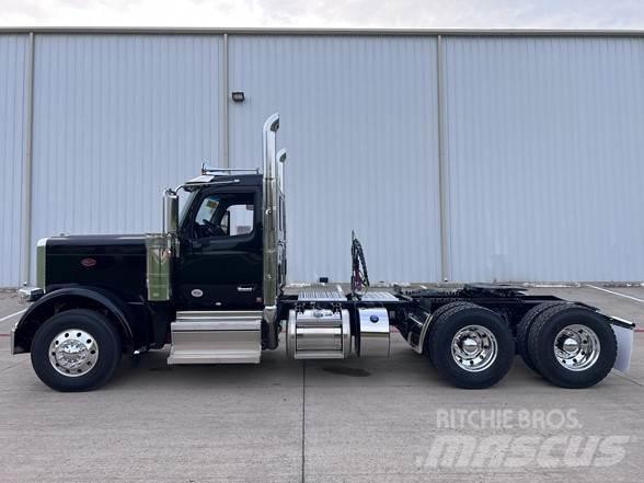 Peterbilt 589 Dragbilar