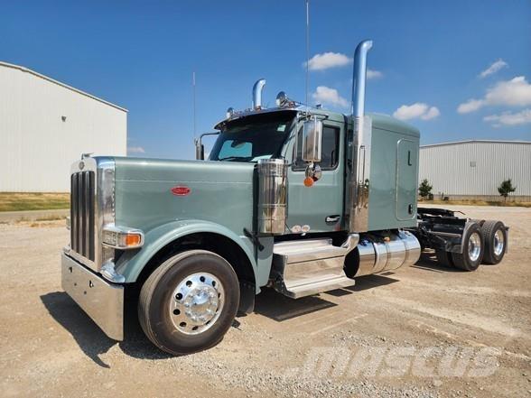 Peterbilt 589 Dragbilar