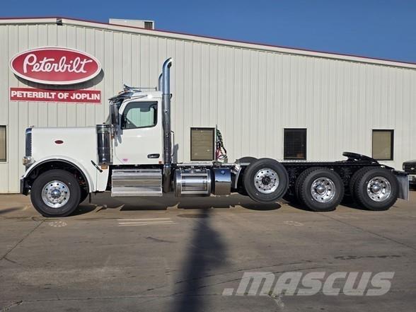 Peterbilt 589 Dragbilar