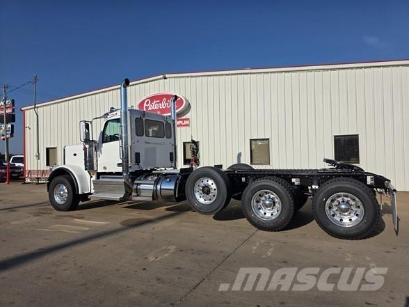 Peterbilt 589 Dragbilar