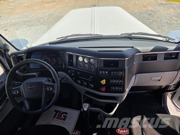 Peterbilt 589 Dragbilar