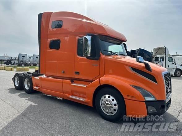 Volvo VNL42T760 Dragbilar