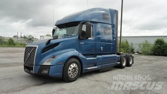 Volvo VNL64T760 Dragbilar