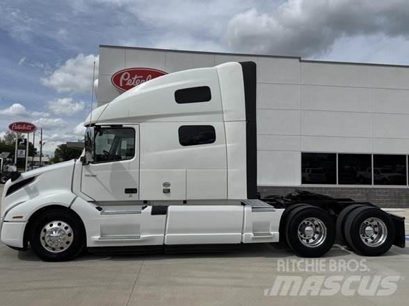 Volvo VNL64T860 Dragbilar
