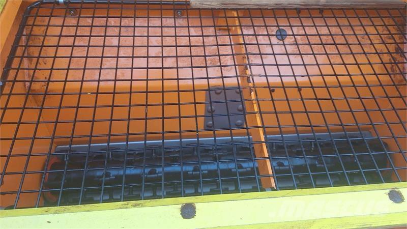 Rauch UKS 100 Sand- och saltspridare